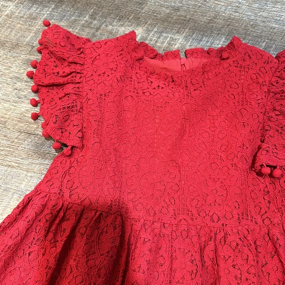 Red dress - Picture 3 of 7